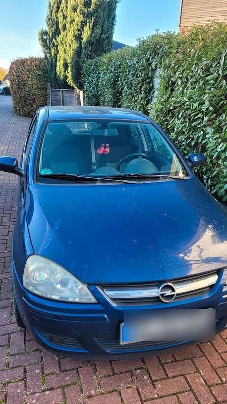 Blau Gebraucht 2005 Opel Corsa Limousine | 500 € (Guter Preis) - Bild 1/4