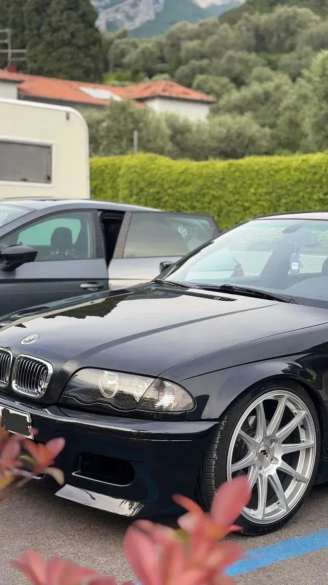 Gebraucht BMW 323 Performance 170 PS (125 kW) 1999 Schwarz Limousine