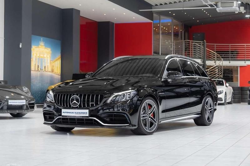 Obsidianschwarz metalliclack Gebraucht 2020 Mercedes C63 AMG AMG Kombi | 49.980 € (Superpreis) - Bild 1/4