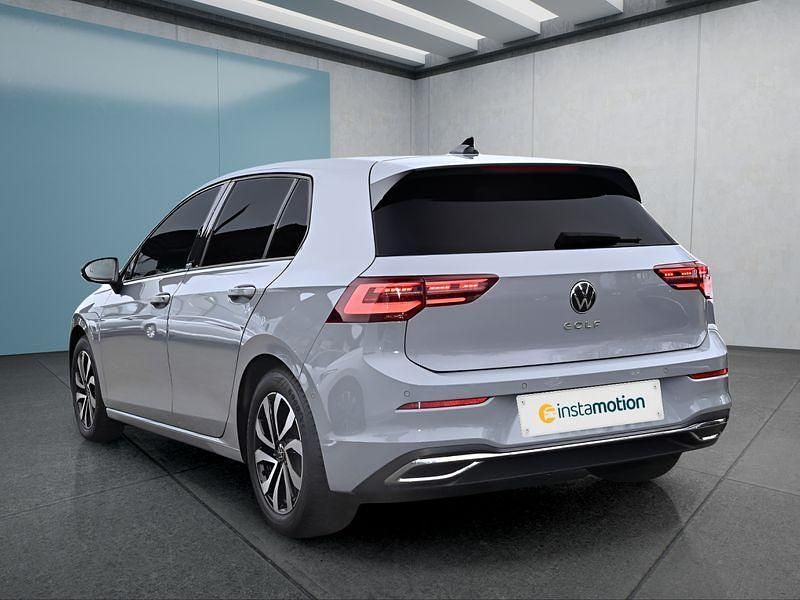 Gebraucht VW Golf VIII 150 PS (110 kW) 2022 Kleinwagen