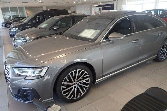 Terragrau Gebraucht 2022 Audi A8 Ambiente Limousine | 59.900 € (Fairer Preis) - Bild 1/4