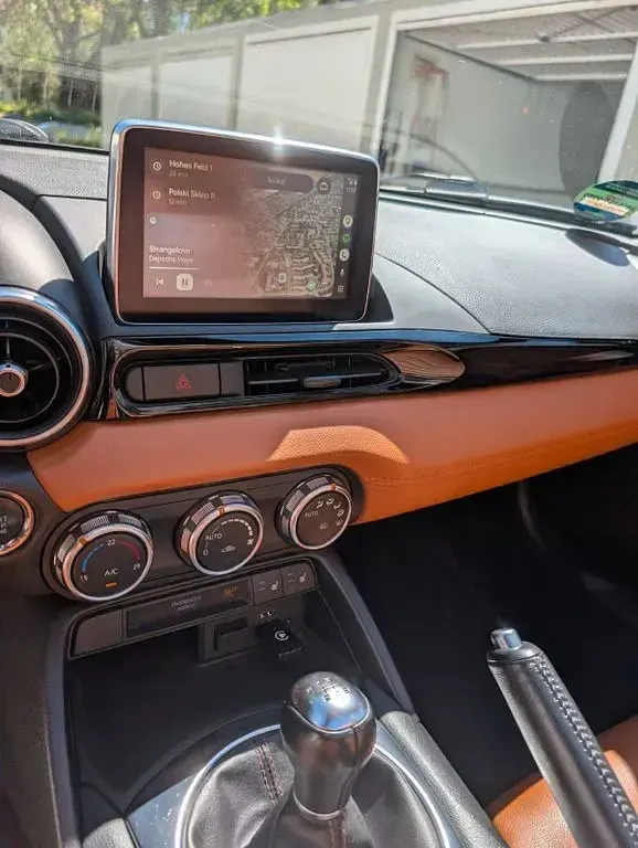 Gebraucht Fiat 124 Spider Lusso 140 PS (102 kW) 2017 Weiß Cabrio