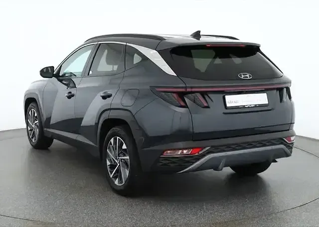 Gebraucht Hyundai Tucson Trend 150 PS (110 kW) 2021 Schwarz SUV
