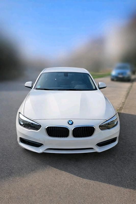 Gebraucht BMW 118 158 PS (116 kW) 2019 Weiß Kleinwagen