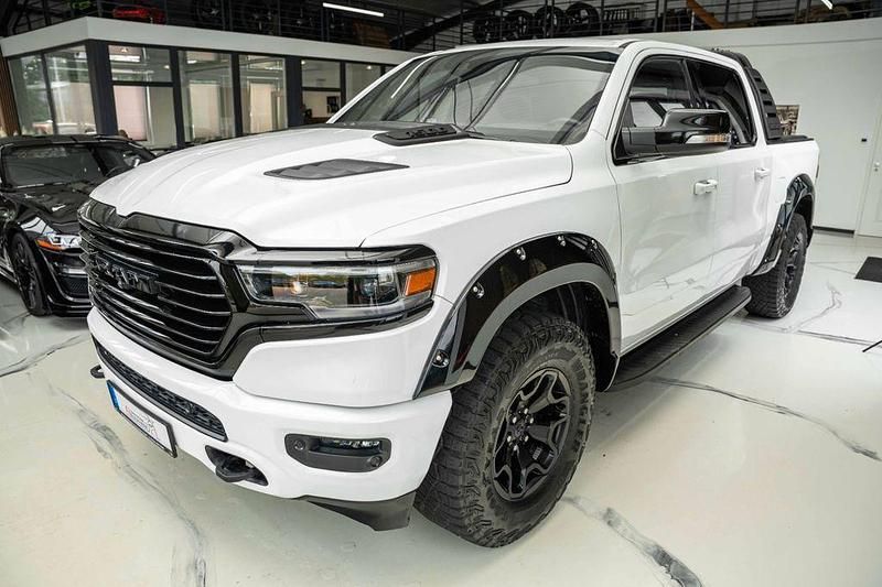 Weiß Gebraucht 2024 Dodge Ram Limited Abholung | 67.990 € (Guter Preis) - Bild 1/4