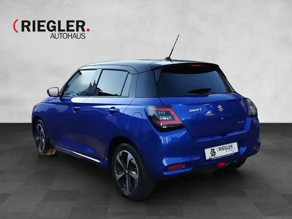 Neu Suzuki Swift Comfort+ 83 PS (61 kW) 2025 Blau Limousine