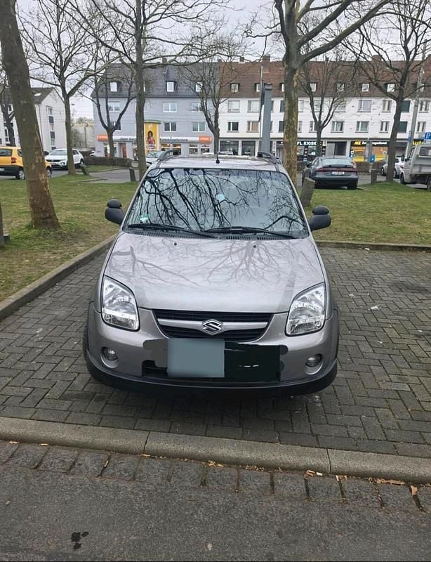 Gebraucht Suzuki Ignis 100 PS (73 kW) 2003 Grau Kleinwagen