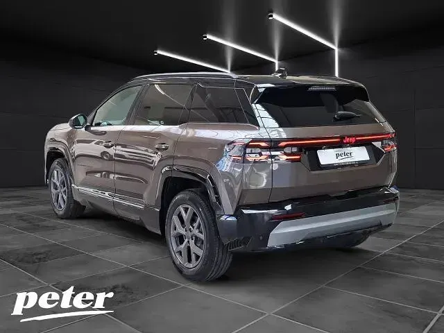 Neu Jeep Compass 145 PS (106 kW) 2026 Amazonia green/dach schwarz SUV