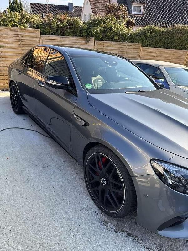 Gebraucht Mercedes E63 AMG AMG 612 PS (450 kW) 2017 Limousine