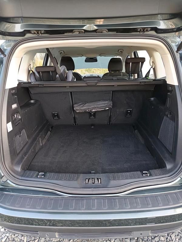 Gebraucht Ford S-MAX Titanium 150 PS (110 kW) 2016 Grün Van / Kleinbus