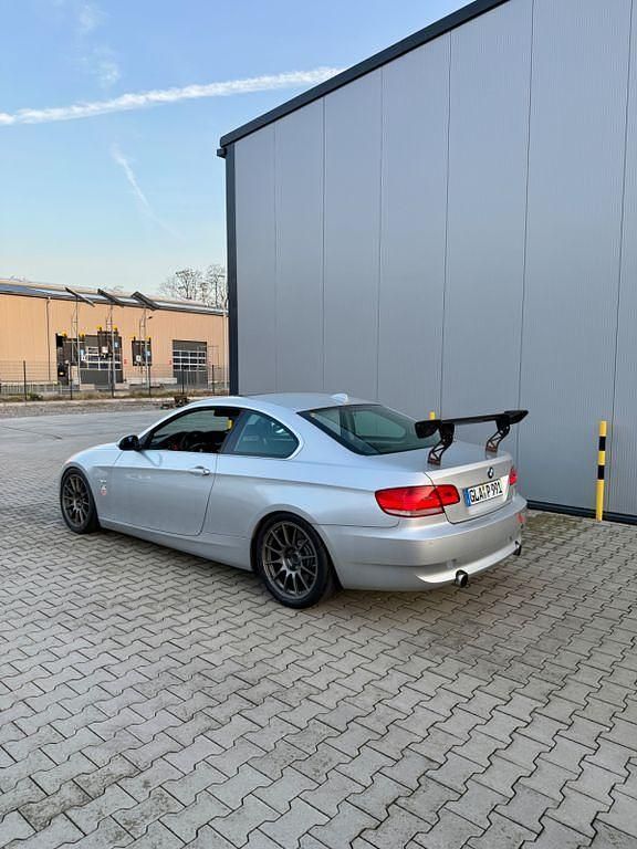 Gebraucht BMW 335 Performance 306 PS (225 kW) 2006 Silber Coupé