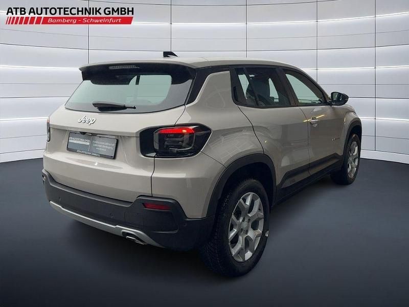 Neu Jeep Avenger Altitude 101 PS (74 kW) 2026 Grau SUV