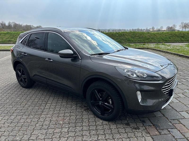 Gebraucht Ford Kuga Titanium X 224 PS (164 kW) 2022 Grau SUV