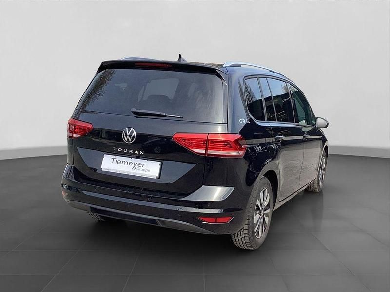 Gebraucht VW Touran Goal 150 PS (110 kW) 2025 Schwarz Van / Kleinbus
