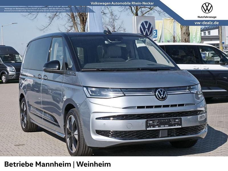 Neu VW Multivan Life 150 PS (110 kW) 2026 Silber Van