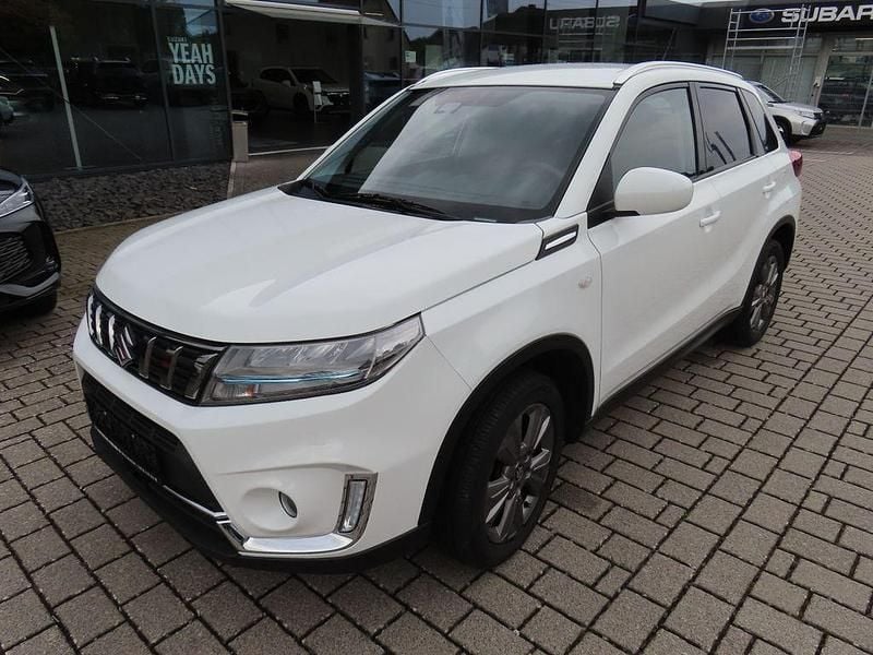 Gebraucht Suzuki Vitara Comfort 129 PS (94 kW) 2023 Weiß SUV