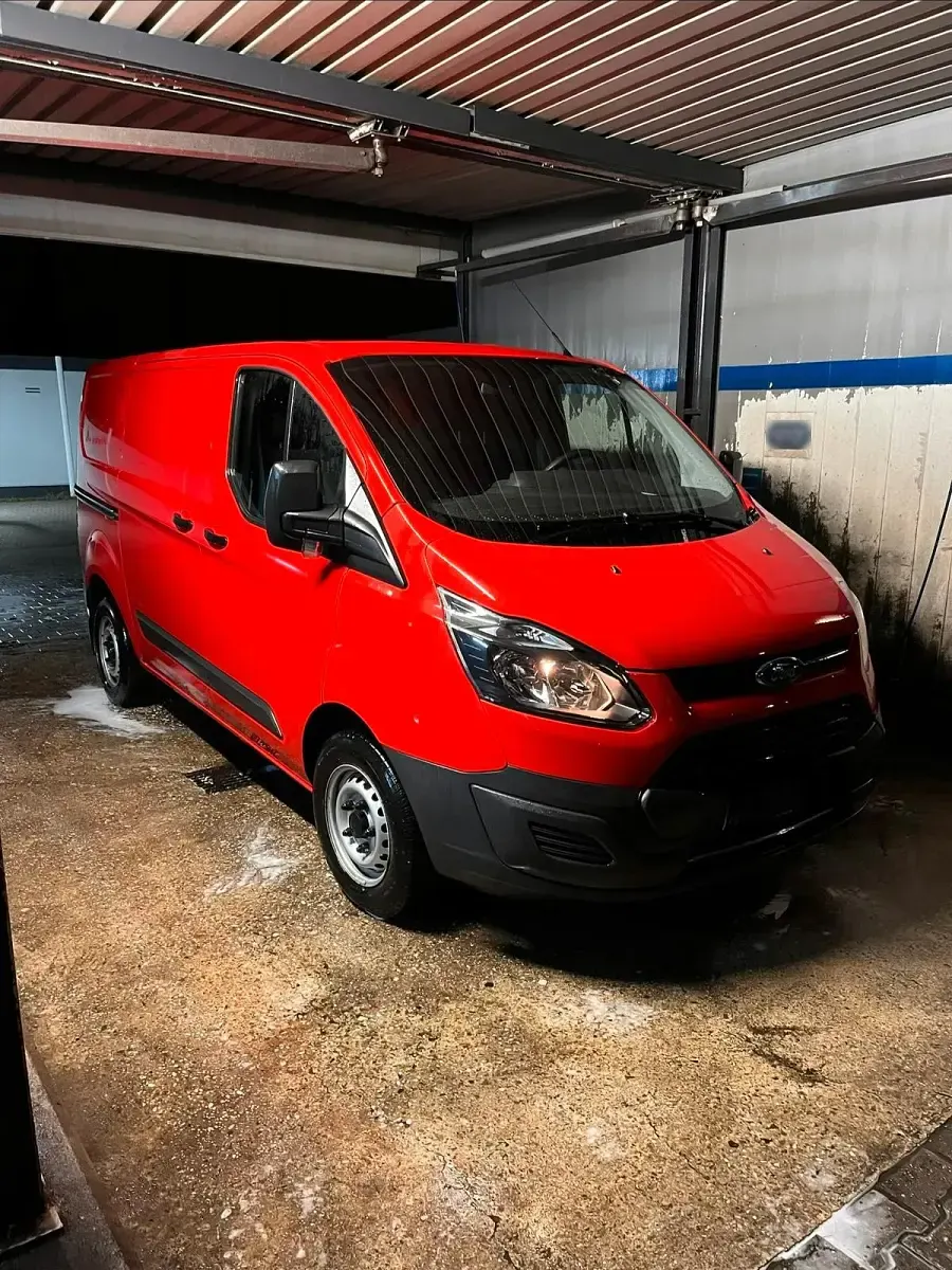 Usata Ford Transit Custom 105 CV (77 kW) 2018 Rosso Monovolume
