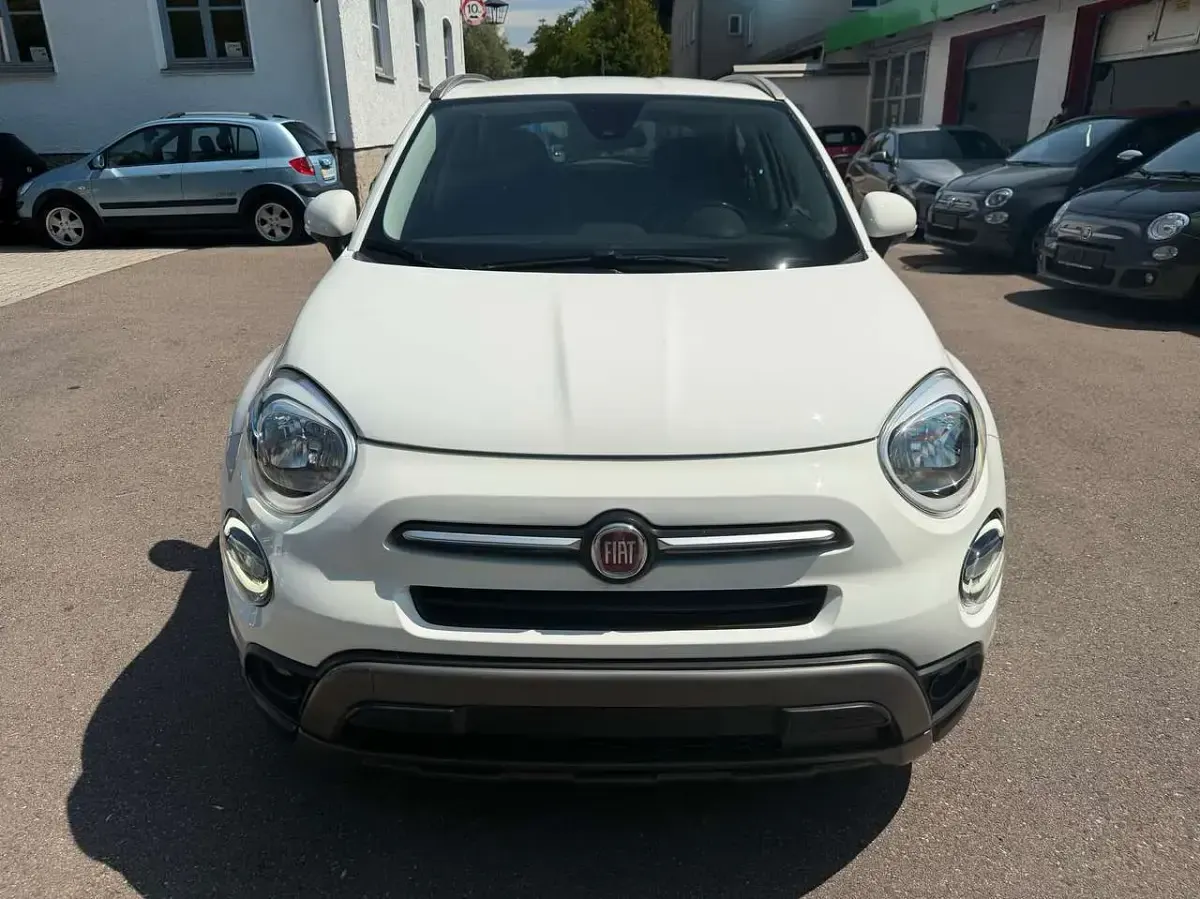 Gebraucht Fiat 500X Cross 120 PS (88 kW) 2022 Gelato weiss SUV