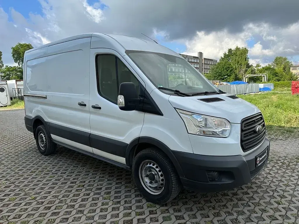 Gebraucht Ford Transit 125 PS (91 kW) 2015 Weiß Van / Kleinbus