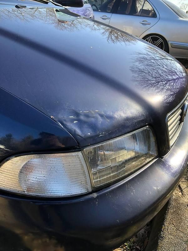 Second-hand Audi A4 101 CP (74 kW) 1997 Albastru Berlinǎ