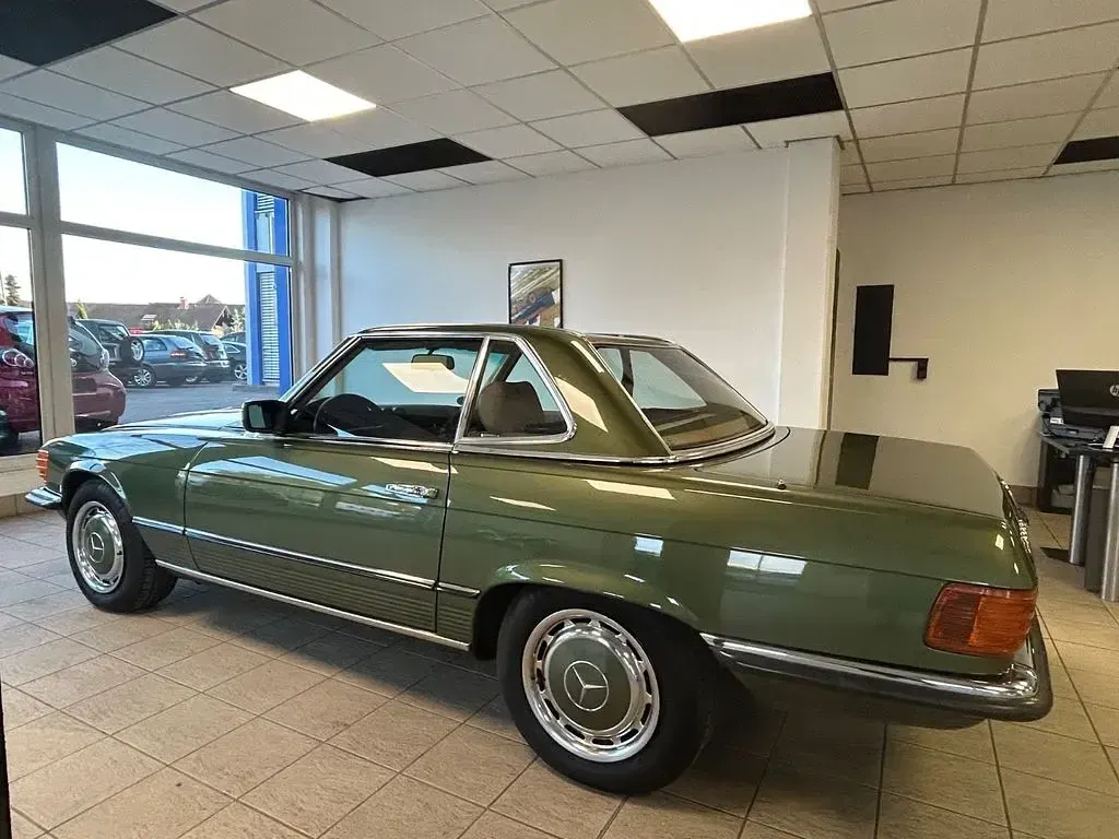 Gebraucht Mercedes 380 197 PS (144 kW) 1984 Zypressengrün Cabrio