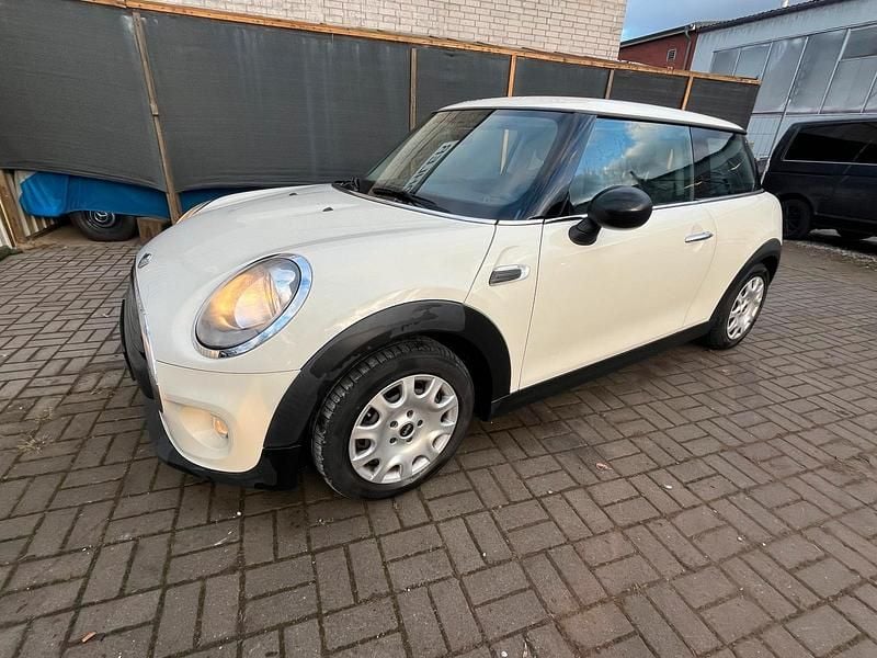Weiß Gebraucht 2015 Mini ONE Salt Kleinwagen | 5.250 € (Guter Preis) - Bild 1/4