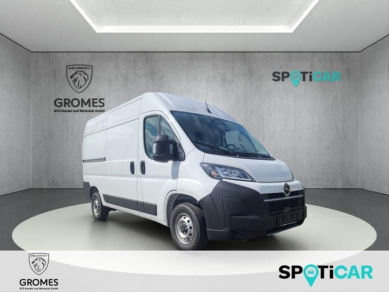 Weiß Gebraucht 2024 Opel Movano Van | 26.990 € - Bild 1/4