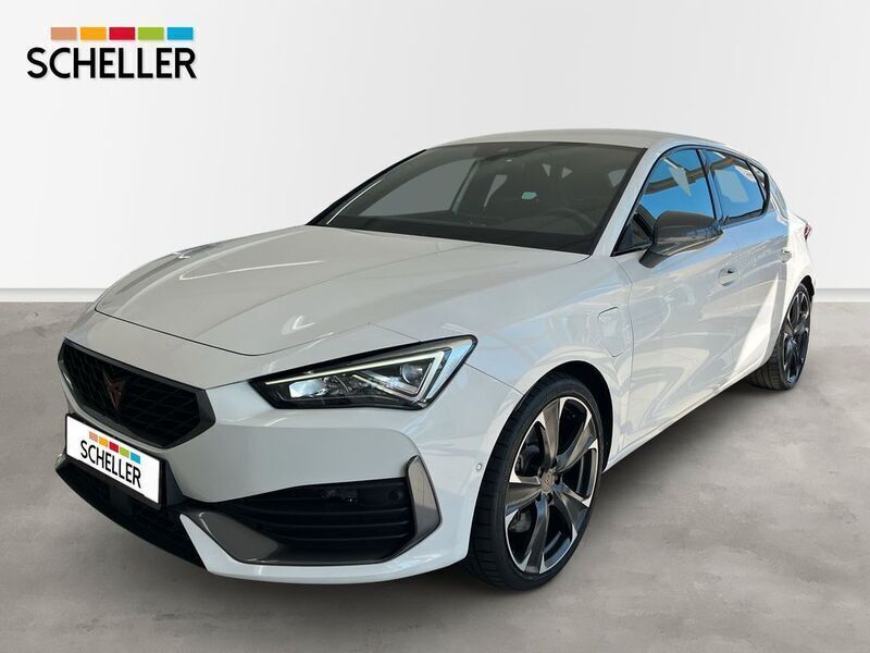 Weiß Gebraucht 2022 Cupra Leon VZ Limousine | 26.700 € (Fairer Preis) - Bild 1/4
