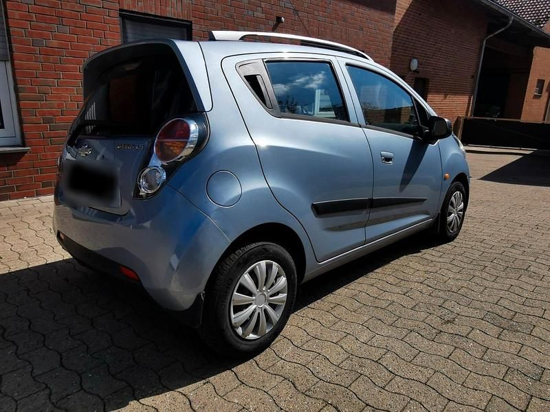 Second-hand Chevrolet Spark 2011 Hatchback