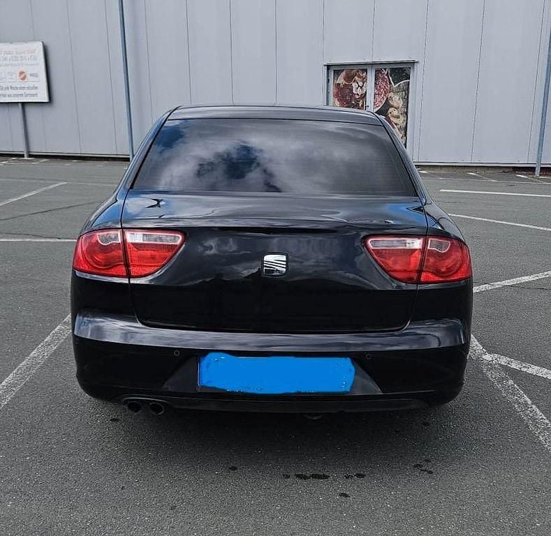 Usado Seat Exeo Reference 143 HP (105 kW) 2009 Preto Sedan