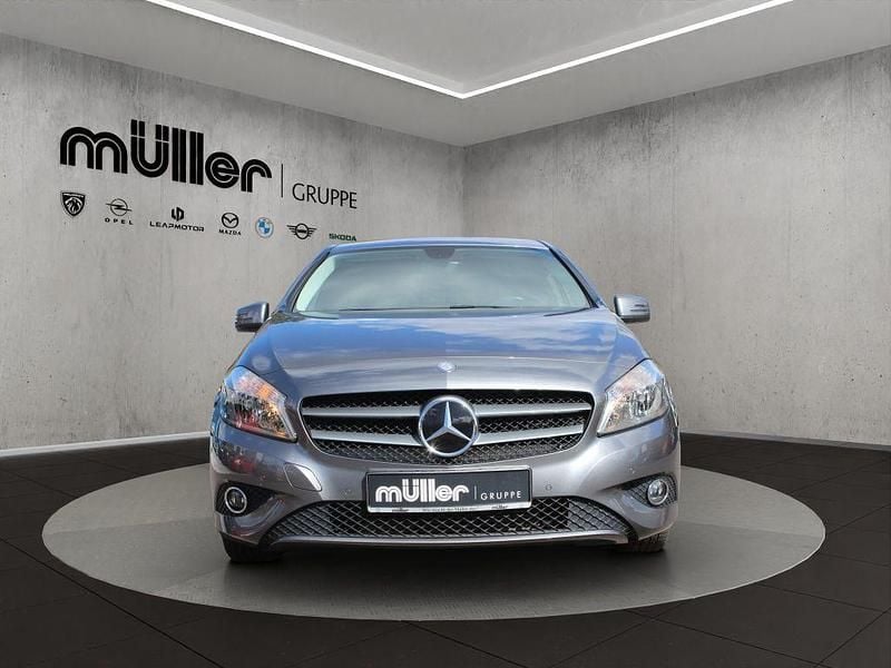 Usata Mercedes A250 211 CV (155 kW) 2015 Grigio Berlina