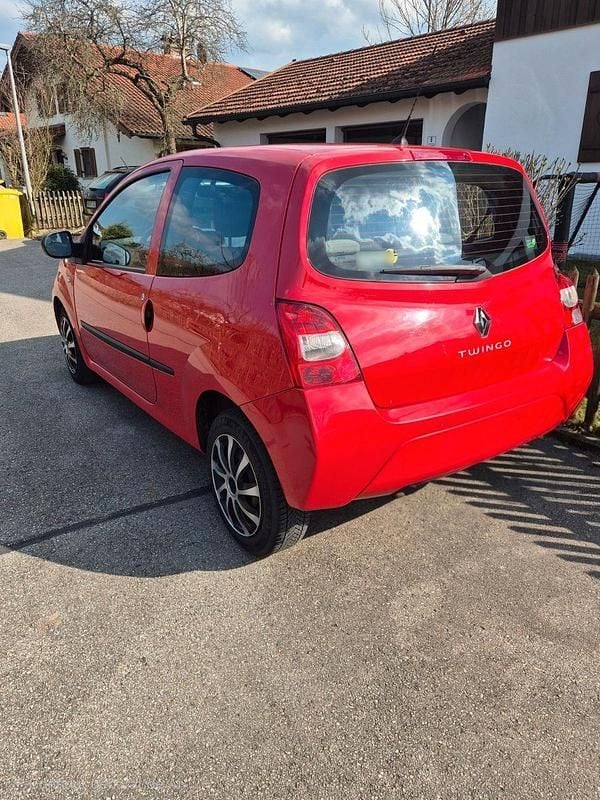 Gebraucht Renault Twingo 58 PS (42 kW) 2010 Rot Kleinwagen