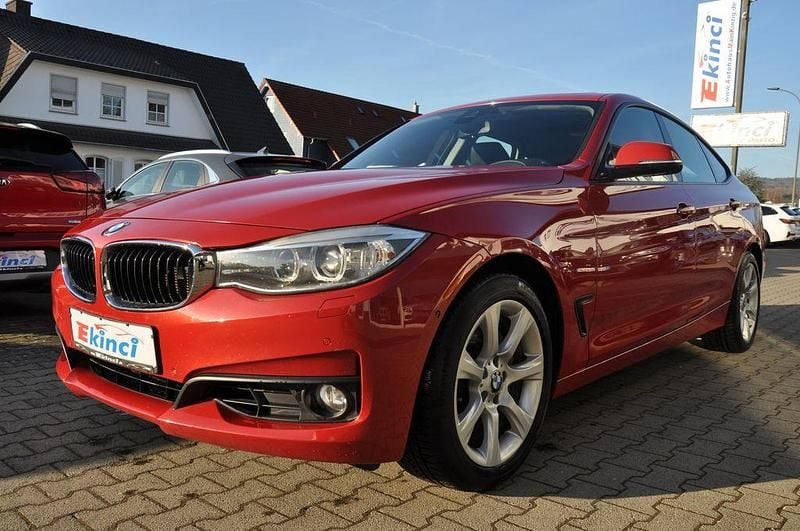 Rot Gebraucht 2015 BMW 335 Gran Turismo Sport Line Limousine | 17.900 € (Guter Preis) - Bild 1/4
