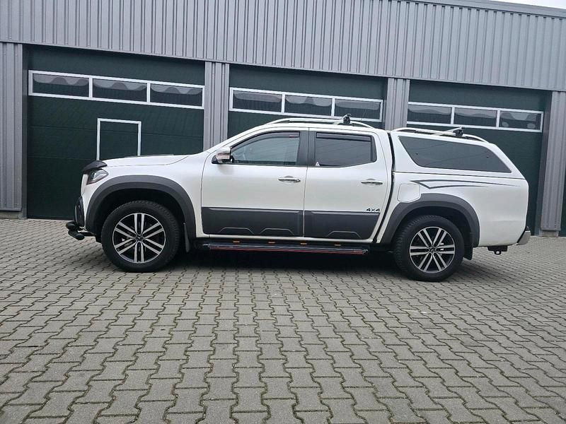 Gebraucht Mercedes X250 190 PS (139 kW) 2018 Andere farben Pickup