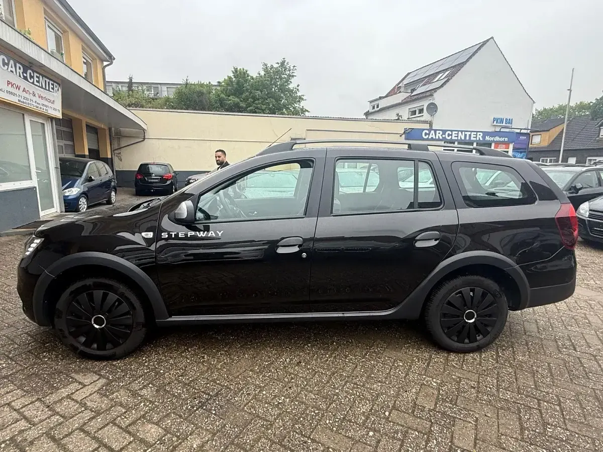 Gebraucht Dacia Logan MCV Stepway 90 PS (66 kW) 2019 Schwarz Kombi