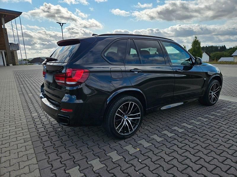 Gebraucht BMW X5 M50 Performance 381 PS (280 kW) 2014 Schwarz SUV