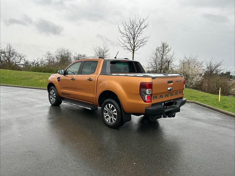 Gebraucht Ford Ranger Wildtrack 213 PS (156 kW) 2020 Orange Pickup