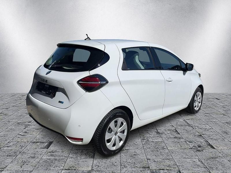 Gebraucht Renault Zoe Experience 50 kW (69 PS) 2022 Weiß Kleinwagen