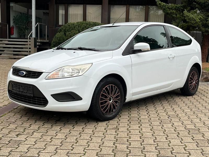 Second-hand Ford Focus Style 80 CP (58 kW) 2008 Alb Berlinǎ