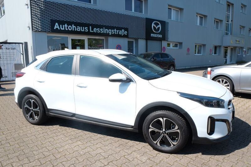 Gebraucht Kia XCeed Vision 105 PS (77 kW) 2022 Weiß SUV