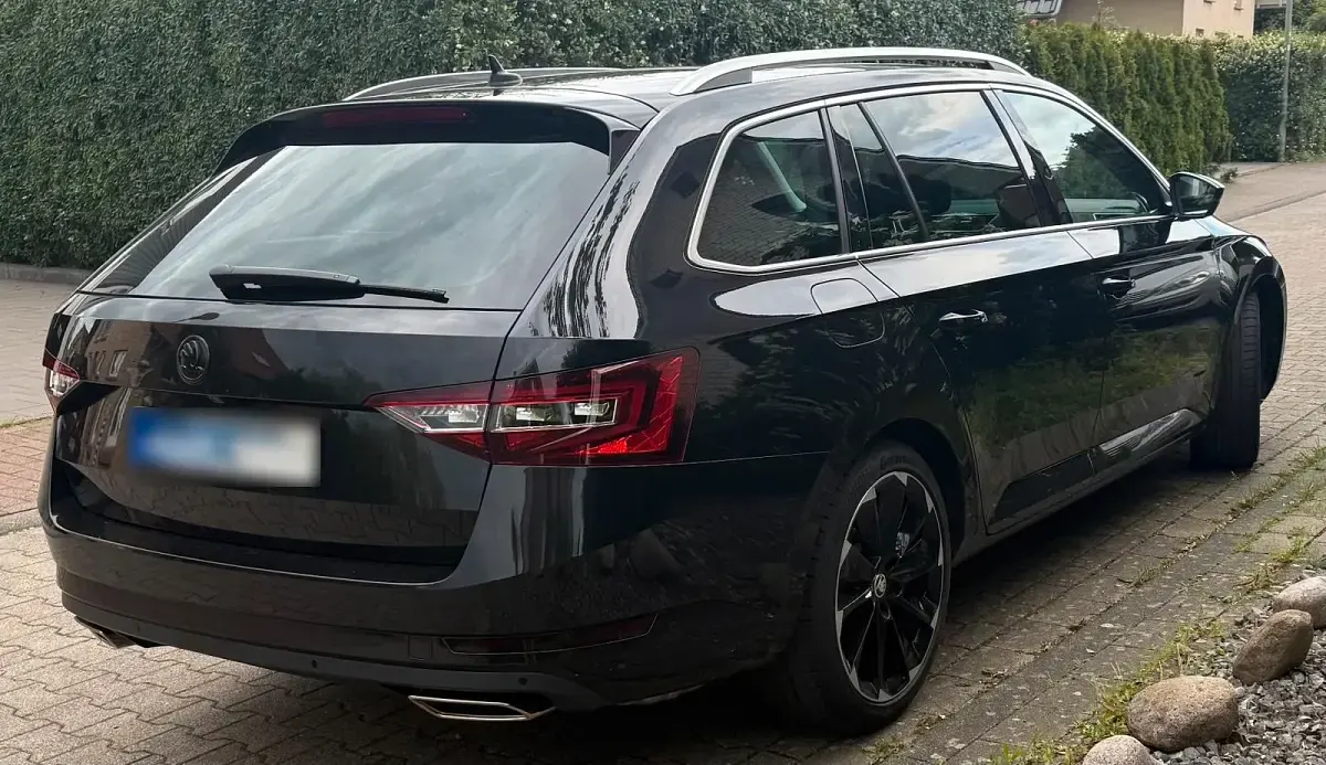 Gebraucht Skoda Superb 272 PS (200 kW) 2019 Schwarz Kombi
