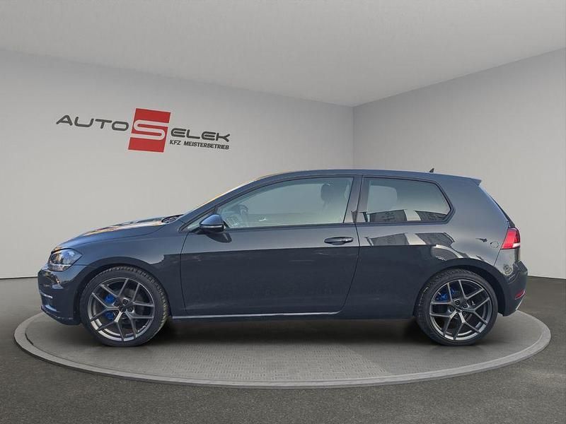 Gebraucht VW Golf VII 116 PS (85 kW) 2018 Grau Limousine