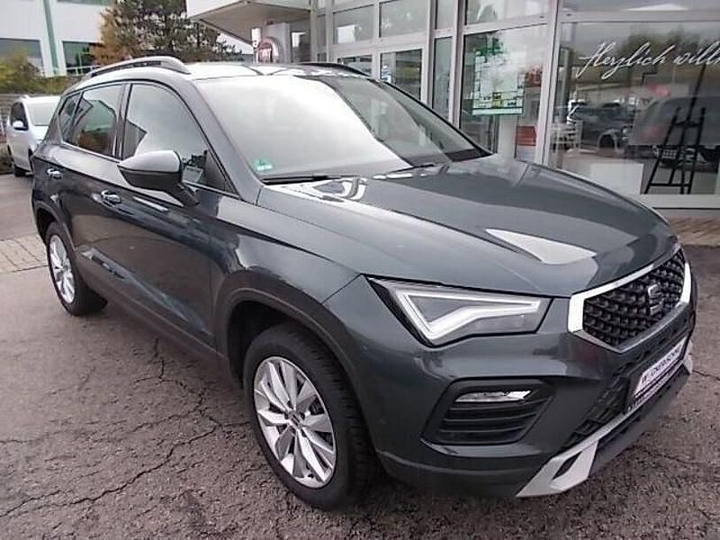 Gebraucht Seat Ateca Style 150 PS (110 kW) 2021 Grün SUV