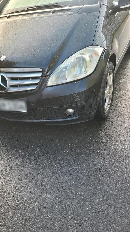 Gebraucht Mercedes A160 95 PS (69 kW) 2010 Schwarz Limousine