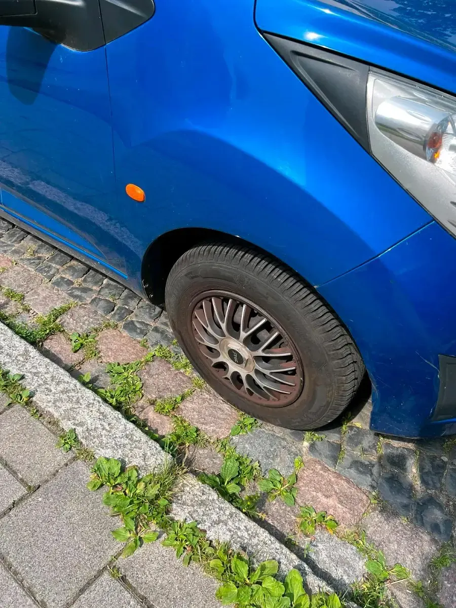 Gebraucht Chevrolet Spark LS 68 PS (50 kW) 2010 Blau Kleinwagen