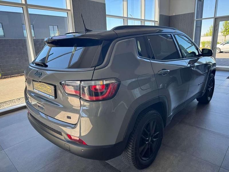 Second-hand Jeep Compass 179 CP (131 kW) 2020 Gri SUV