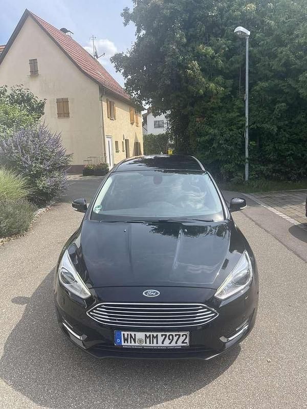 Gebraucht Ford Focus Titanium 150 PS (110 kW) 2018 Schwarz Kombi