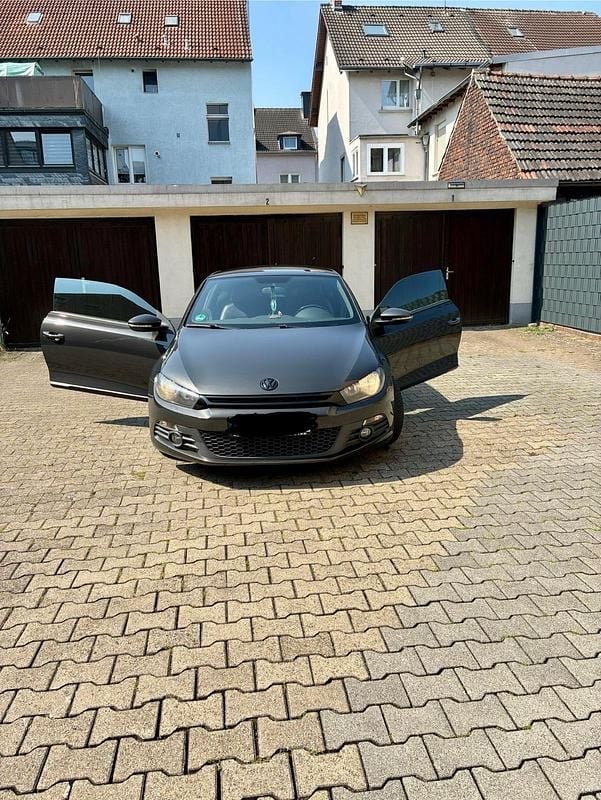 Braun Gebraucht 2008 VW Scirocco Coupé | 4.600 € (Teuer) - Bild 1/4