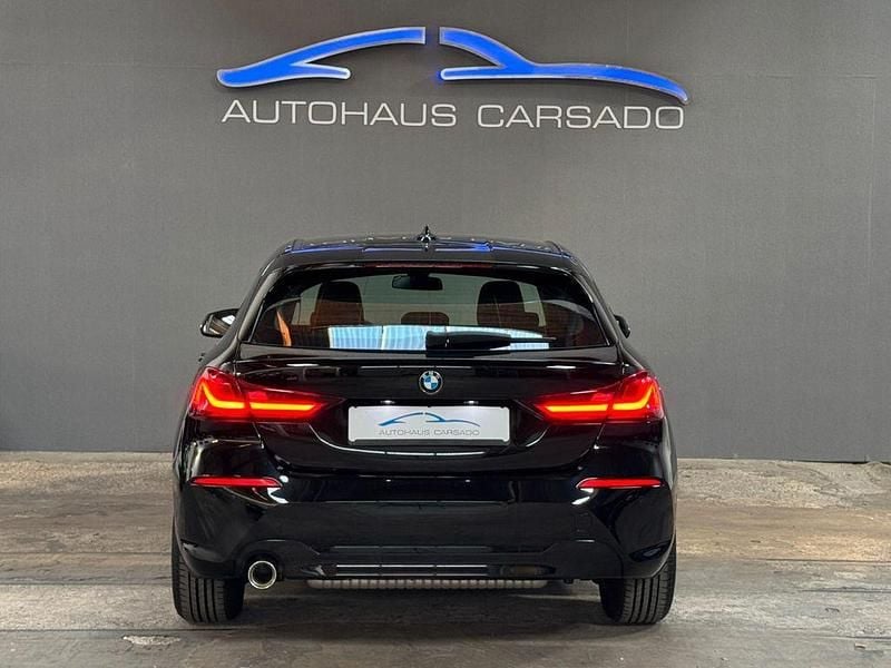 Gebraucht BMW 118 Performance 136 PS (100 kW) 2022 Schwarz Kleinwagen