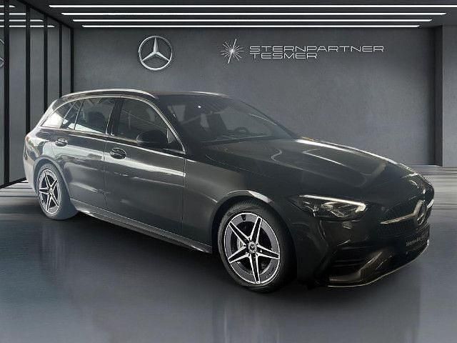 Grau Gebraucht 2024 Mercedes C300 AMG Limousine | 44.759 € (Fairer Preis) - Bild 1/4
